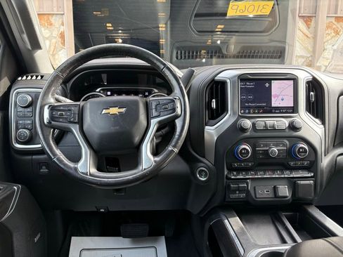 Used 2020 Chevrolet Silverado 2500 LTZ w/ LTZ Premium Package image 29