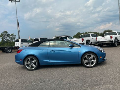 Used 2017 Buick Cascada Sport Touring FWD image 4