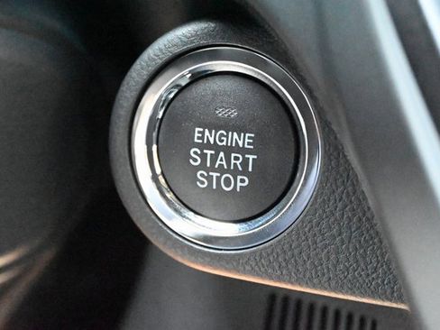 New 2025 Subaru Forester Premium image 28