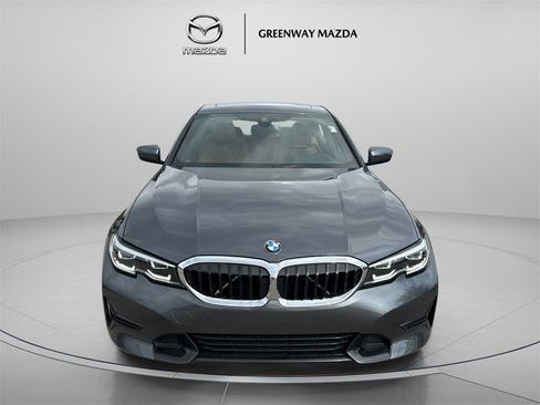 Used 2022 BMW 330i Sedan w/ Premium Package image 2