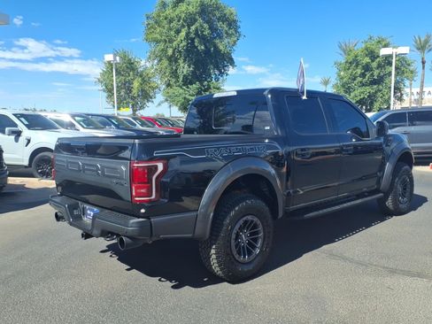 Certified 2020 Ford F150 Raptor w/ Equipment Group 802A Luxury AWD/4WD image 4