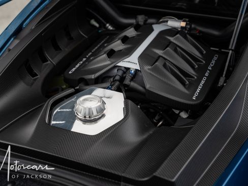 Used 2020 Ford GT image 17