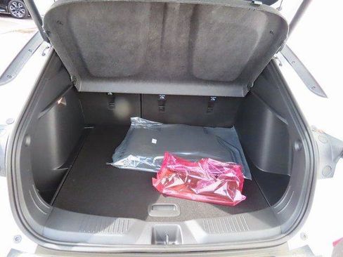 New 2025 Buick Envista Preferred w/ Convenience I Package image 11