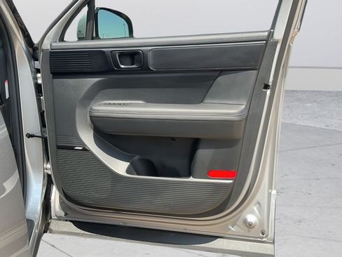 Used 2024 Hyundai Santa Fe Calligraphy FWD image 17