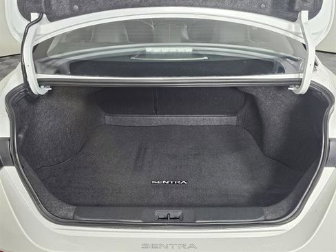 New 2025 Nissan Sentra SR w/ SR Premium Package image 19