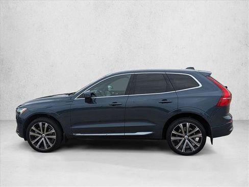 Used 2023 Volvo XC60 B5 Ultimate image 9