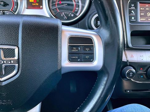 Used 2018 Dodge Journey SE w/ Popular Equipment Group image 12