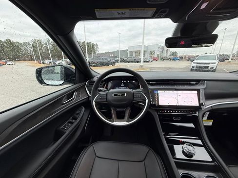 New 2026 Jeep Grand Cherokee Limited w/ Limited Altitude Package RWD image 14