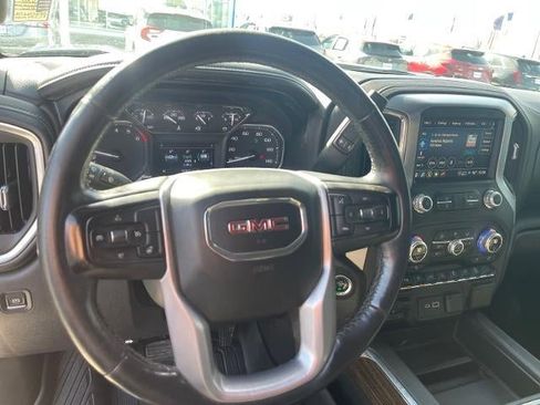 Used 2021 GMC Sierra 1500 Elevation w/ Preferred Package image 10