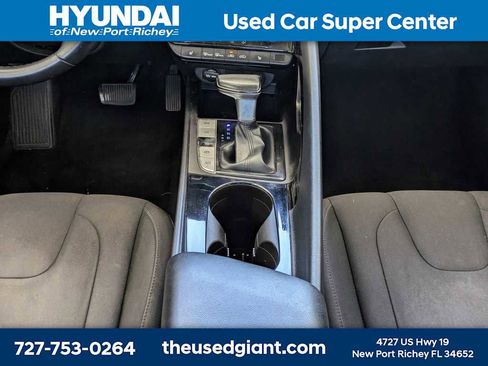 Used 2023 Hyundai Elantra SEL w/ Convenience Package FWD image 18
