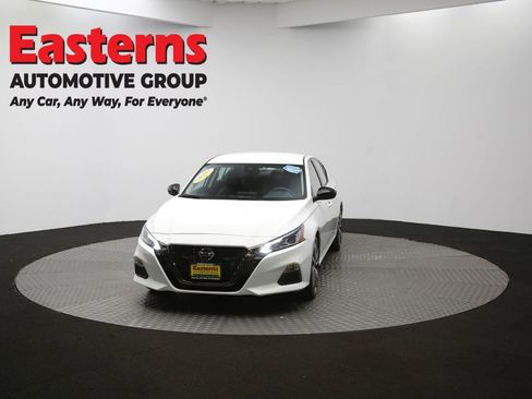 Used 2022 Nissan Altima 2.5 SR FWD image 52