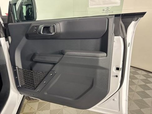 New 2025 Ford Bronco Badlands image 23