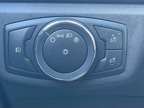 Used 2014 Ford Fusion SE w/ Equipment Group 201A image 26