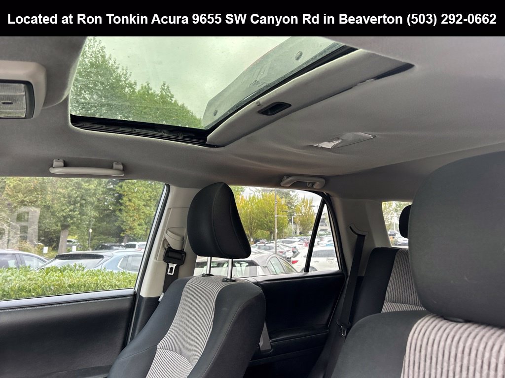 Used 2015 Toyota 4Runner SR5 AWD/4WD image 10