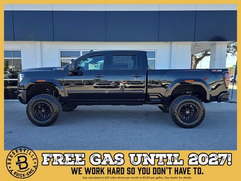 New 2026 GMC Sierra 2500 AT4 w/ Technology Package AWD/4WD image 4