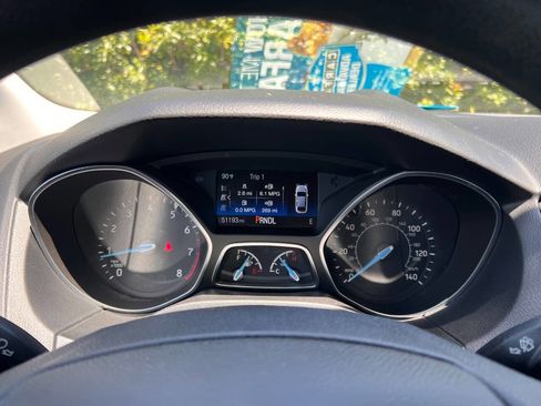 Used 2018 Ford Focus SE FWD image 23