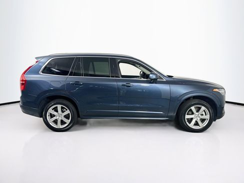 Used 2023 Volvo XC90 B5 Core w/ Protection Package Premier AWD/4WD image 4