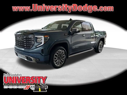 Used 2025 GMC Sierra 1500 Denali Ultimate image 1