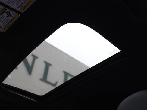 Used 2023 INFINITI QX55 Luxe w/ Cargo Package image 24