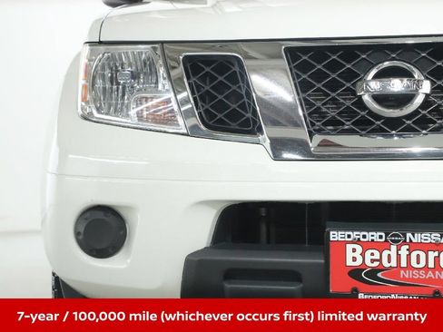 Certified 2021 Nissan Frontier SV RWD image 9