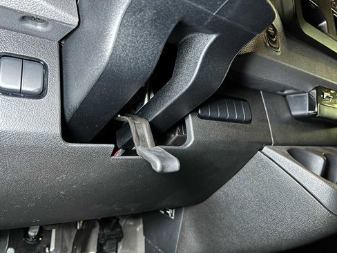 Used 2025 Mercedes-Benz Sprinter 2500 image 22