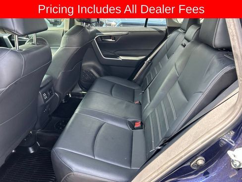 Used 2019 Toyota RAV4 XLE Premium w/ Cold Weather Package AWD/4WD image 13