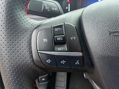 Used 2024 Ford Escape ST-Line AWD/4WD image 21
