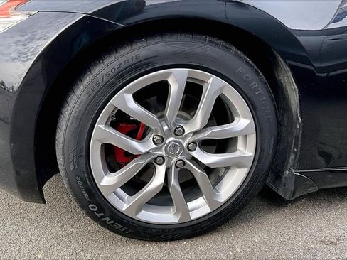 Used 2010 Nissan 370Z Touring image 27