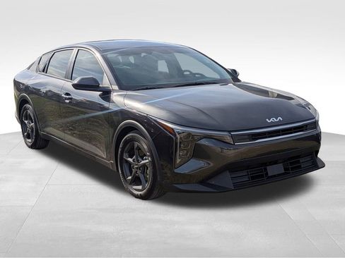 Certified 2025 Kia K4 LXS image 6