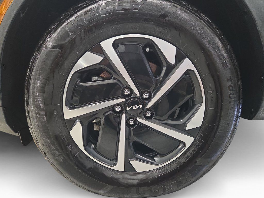 Used 2023 Kia Sportage LX AWD/4WD image 28