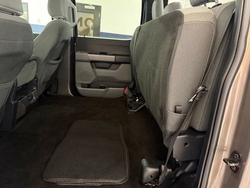 Used 2023 Ford F150 XLT RWD image 34