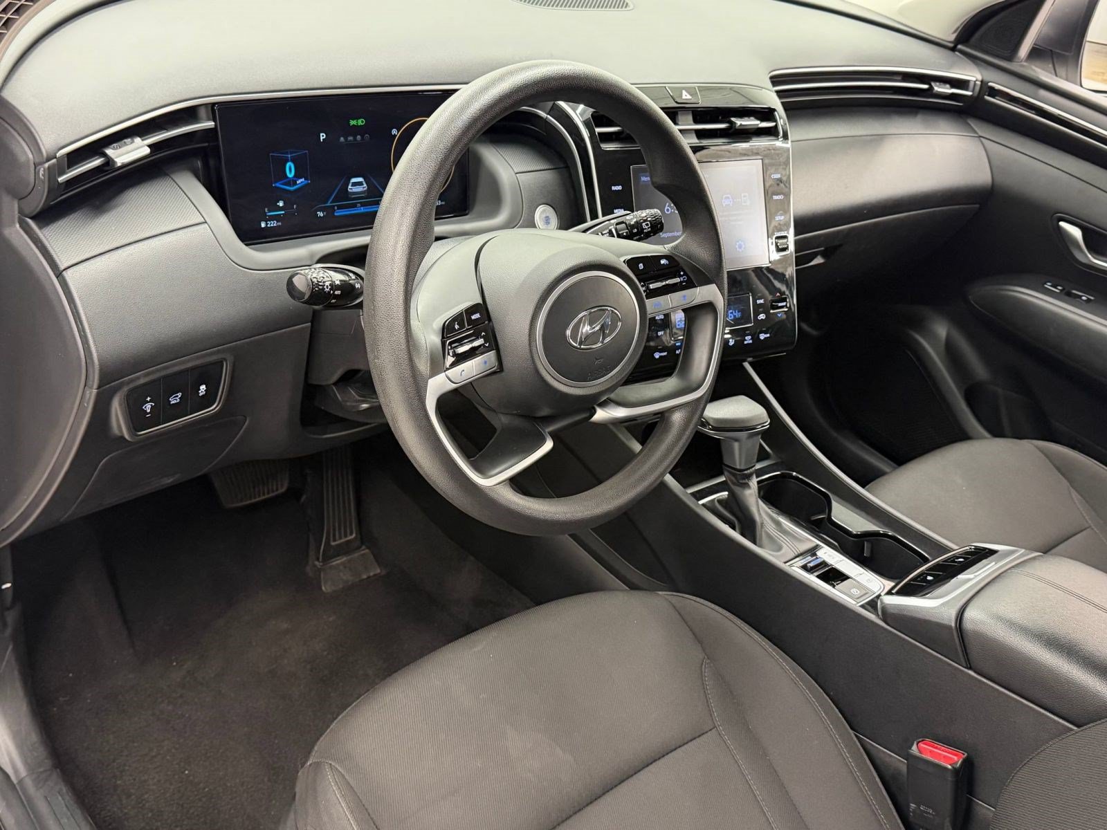 Used 2024 Hyundai Tucson SEL AWD/4WD image 3
