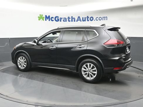 Used 2020 Nissan Rogue SV FWD image 25