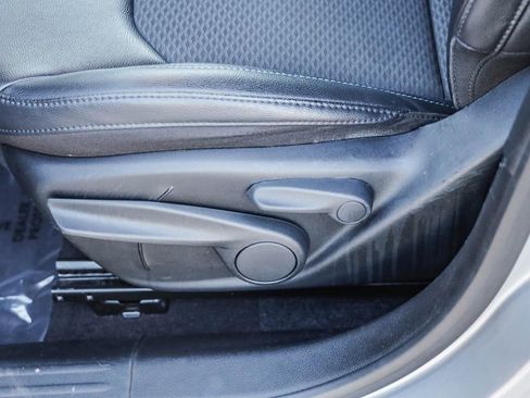 Certified 2023 Jeep Compass Latitude image 24