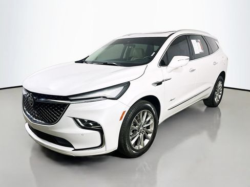Used 2023 Buick Enclave Avenir w/ Avenir Technology Package AWD/4WD image 3