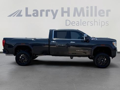 Used 2020 GMC Sierra 3500 Denali w/ Denali Ultimate Package AWD/4WD image 7