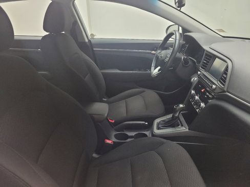Used 2020 Hyundai Elantra Value Edition w/ Cargo Package (C1) FWD image 21