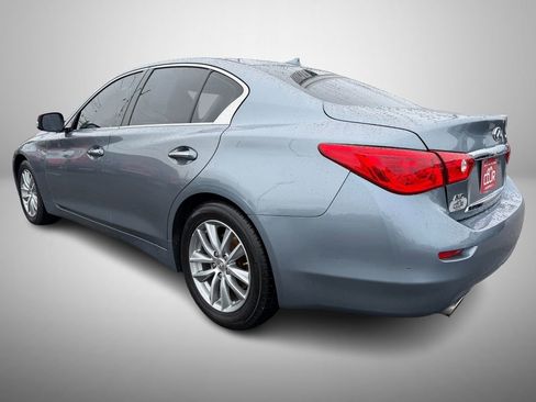 Used 2016 INFINITI Q50 2.0t w/ Moonroof Package AWD/4WD image 4