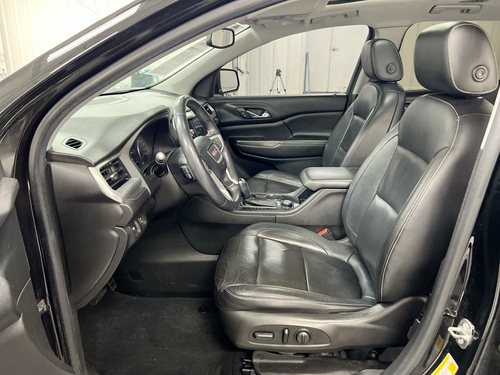 Used 2017 GMC Acadia SLT FWD image 21