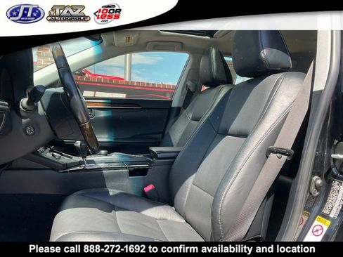 Used 2014 Lexus ES 350 w/ Premium Package FWD image 10