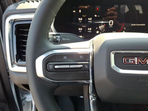 New 2026 GMC Canyon Elevation w/ Convenience Package RWD image 10