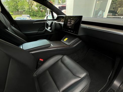 Used 2022 Tesla Model X AWD/4WD image 26