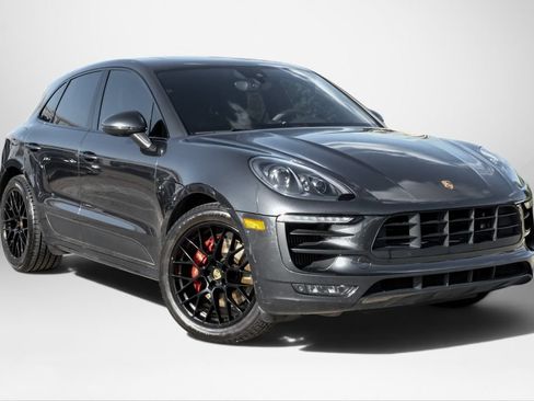 Used 2018 Porsche Macan GTS AWD/4WD image 4