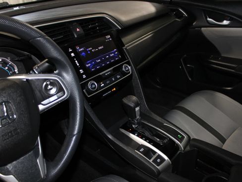 Used 2018 Honda Civic EX image 16