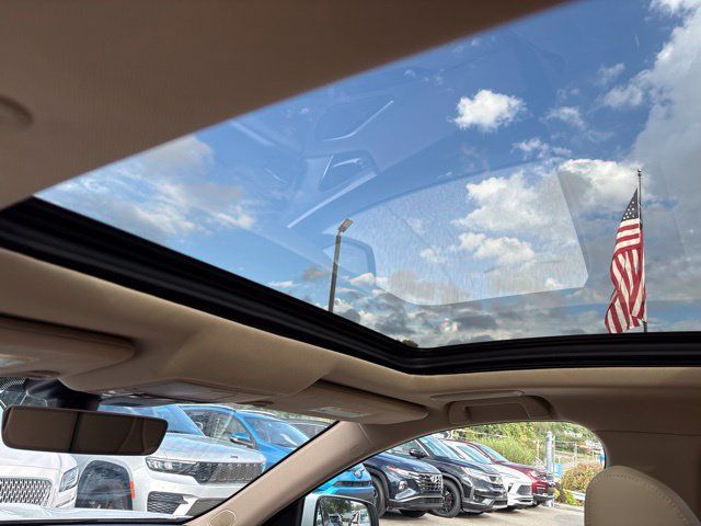 Used 2021 Acura RDX w/ Technology Package AWD/4WD image 12