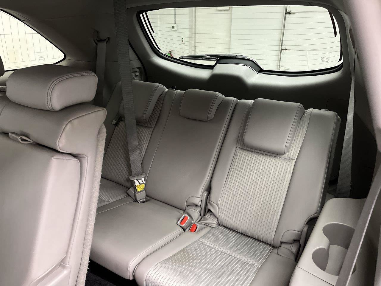 Used 2014 Toyota Highlander Plus AWD/4WD image 12