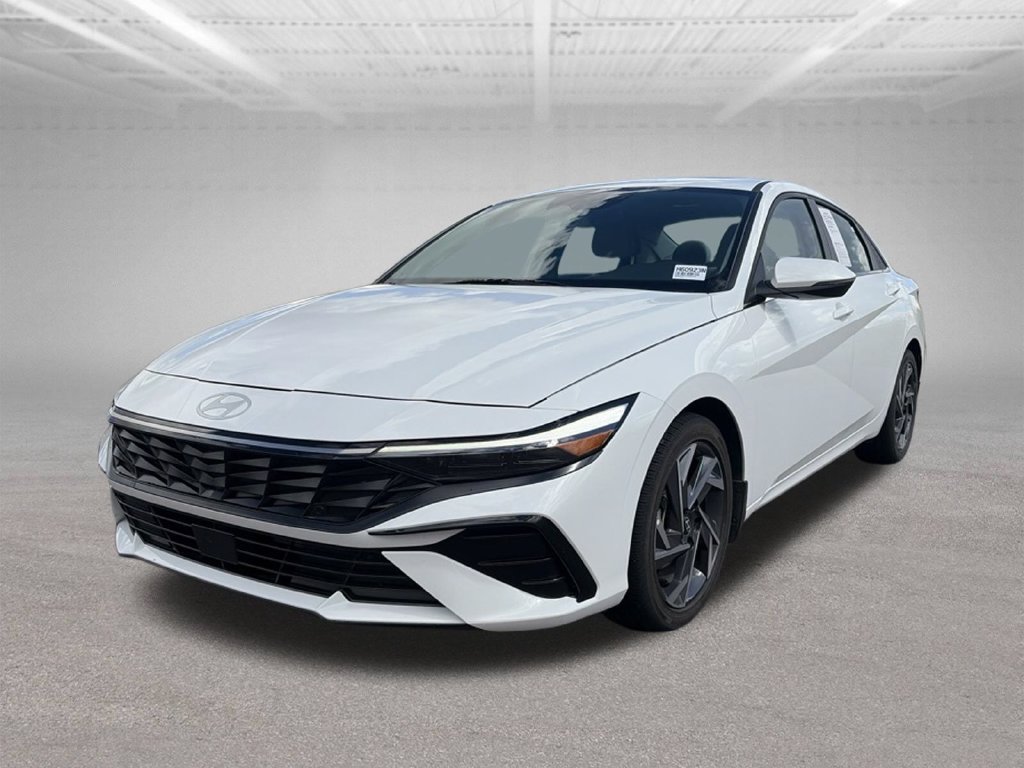 Certified 2025 Hyundai Elantra Limited FWD image 1