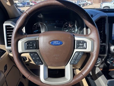 Used 2019 Ford F150 Lariat w/ Equipment Group 502A Luxury image 5