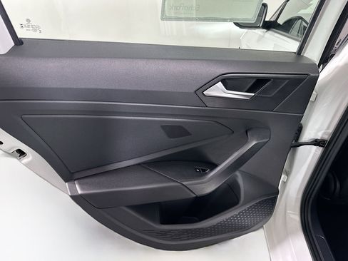 Used 2025 Volkswagen Jetta Sport image 25