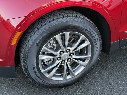 Used 2023 Cadillac XT5 Premium Luxury image 4